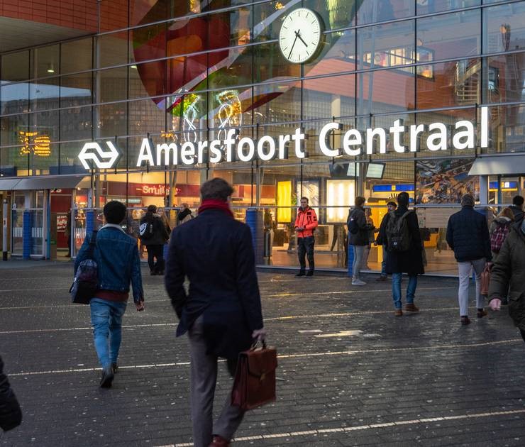 Treinen Valleilijn spoor 4B Amersfoort Centraal